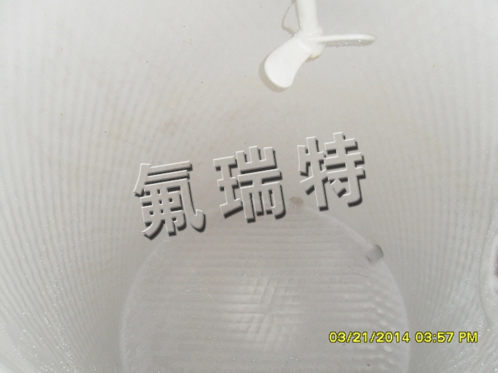 鋼襯塑儲罐、反應(yīng)釜